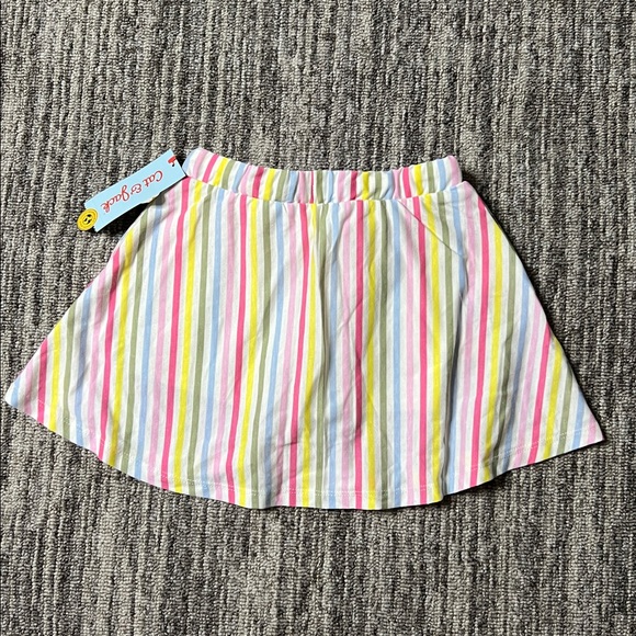 Cat & Jack Striped and Pink Shorts and Skirt Set Size 5T - Picture 3 of 5
